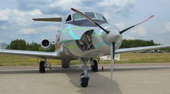 Мантуров заявил о возможном оснащении самолета Як-40 водородным двигателем