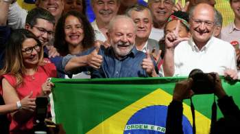 Глава Бразилии обсудит ситуацию на Украине с Макроном и другими лидерами