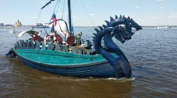 В Нижнем Новгороде ладья  Змей Горыныч  спасла севшую на мель яхту