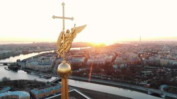 Юбилей имперской столицы: какой Петербург любят культурные москвичи