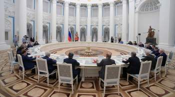  Россия не нужна Западу : Путин выступил на встрече с лидерами фракций