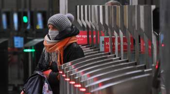 Жителям Москвы рекомендовали носить маски в общественных местах