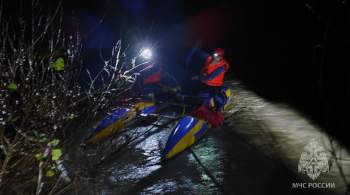 Машина съехала в реку Адыгеи, ведутся поиски пропавших женщины и ребенка 