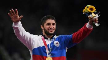 Борец Абдулрашид Садулаев понесет флаг ОКР на закрытии Игр в Токио