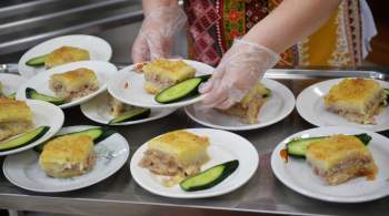Власти Приамурья увеличат финансирование на бесплатное питание школьников