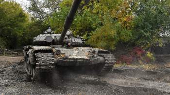 Минобороны показало работу танков Т-72Б3 по быстро исчезающей цели